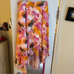 Torrid crop top and hi-lo skirt set, size 00 (US 10). Worn once